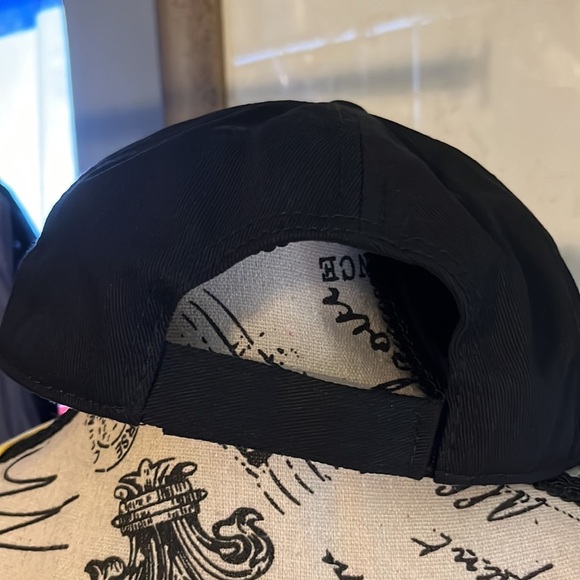 Carhartt baseball cap. 100 percent cotton. New - Picture 3 of 4